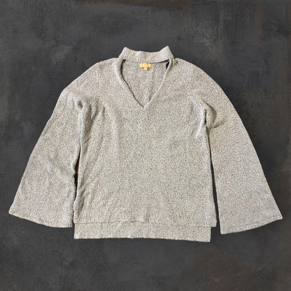 Takara Pullover Gray Sweater Women's Size M‎ Open Neck Flare Sleeves Very Soft